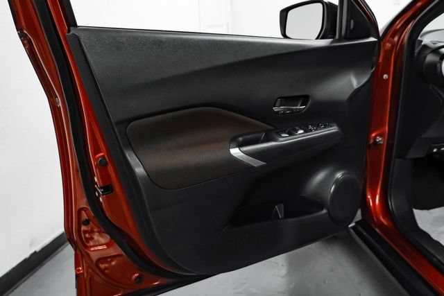 Used 2024 Nissan Kicks SR FWD image 39