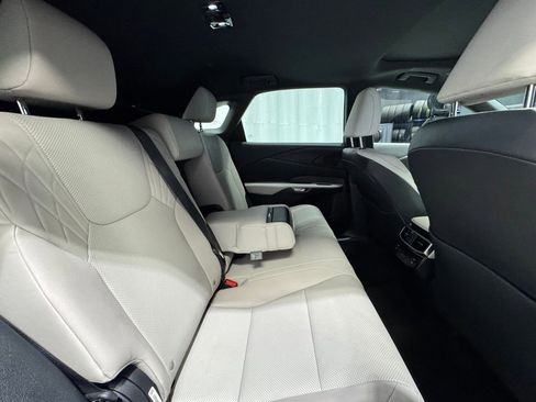 Used 2024 Lexus RX 350 Premium w/ Convenience Package image 26