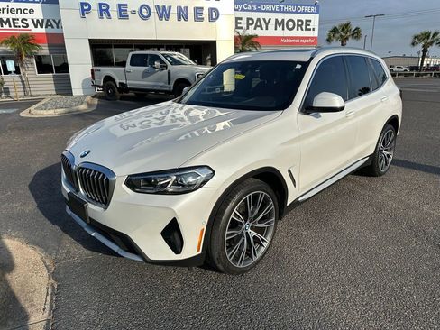 Used 2024 BMW X3 sDrive30i w/ Convenience Package RWD image 2