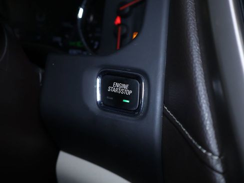 Used 2019 GMC Acadia Denali w/ Technology Package image 28