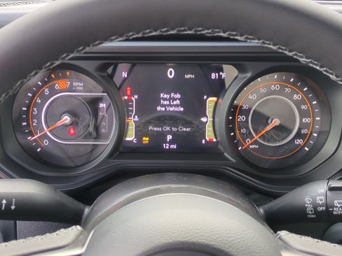 New 2026 Jeep Wrangler Unlimited Rubicon w/ Safety Group image 29