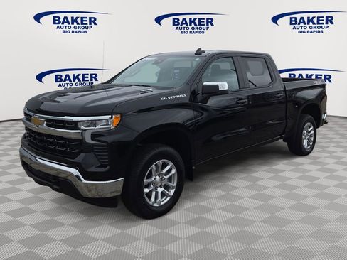 Used 2026 Chevrolet Silverado 1500 LT AWD/4WD image 3