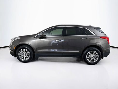 Used 2019 Cadillac XT5 Luxury FWD image 2