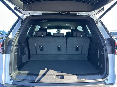 New 2026 GMC Acadia Elevation image 37