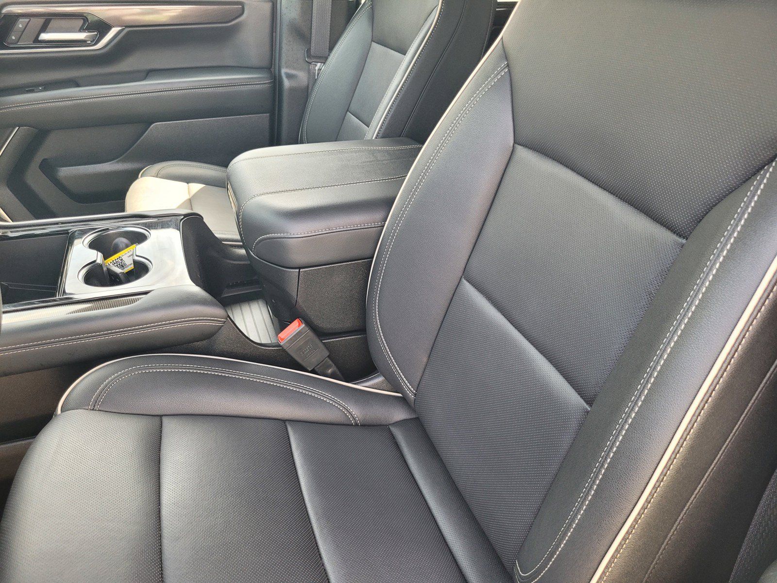 Used 2026 GMC Yukon XL Elevation RWD image 10