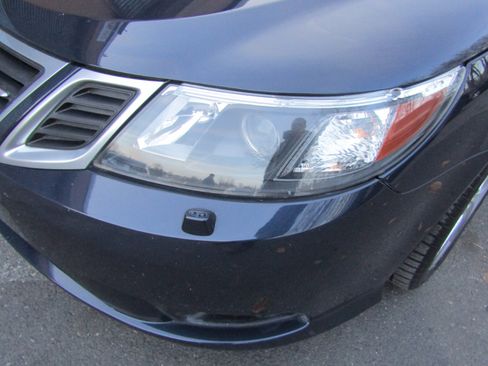 Used 2010 Saab 9-3 2.0T w/ Comfort Package image 28