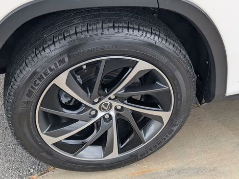 Used 2019 Lexus RX 450h AWD w/ Luxury Package image 26