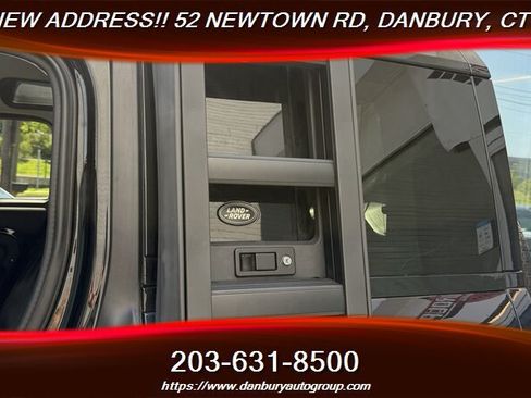 Used 2020 Land Rover Defender 110 HSE AWD/4WD image 9