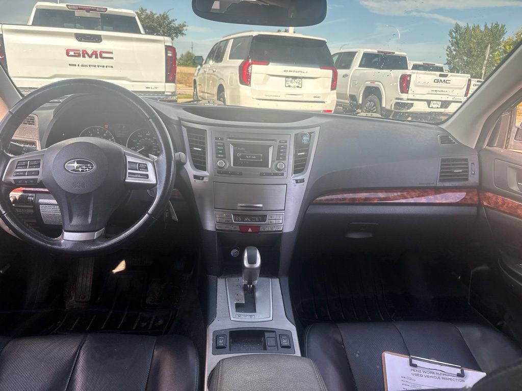 Used 2012 Subaru Outback 2.5i Limited w/ Moonroof Pkg AWD/4WD image 9