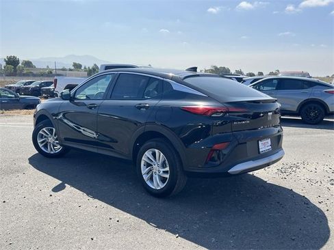 New 2025 Buick Envista Preferred w/ Convenience II Package image 5