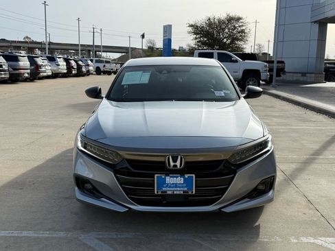 Used 2022 Honda Accord Sport image 8