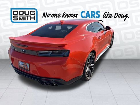 Used 2018 Chevrolet Camaro SS w/ Hot Wheels Edition image 20