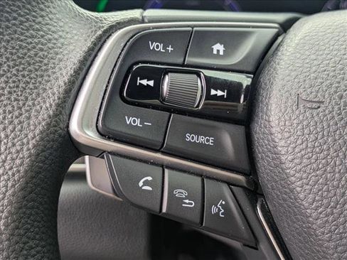 Used 2019 Honda Accord Hybrid image 12
