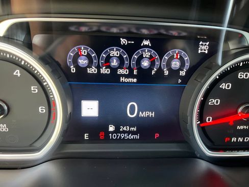 Used 2019 Chevrolet Silverado 1500 High Country w/ High Country Premium Package AWD/4WD image 24