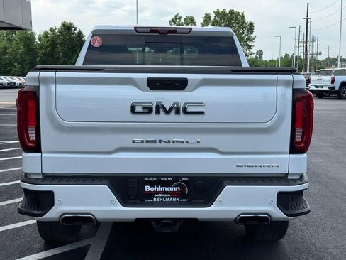 Used 2023 GMC Sierra 1500 Denali Ultimate AWD/4WD image 5