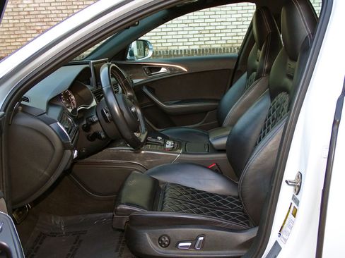 Used 2018 Audi S6 Premium Plus image 13