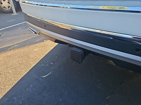 Used 2019 Volkswagen Atlas SEL Premium image 8