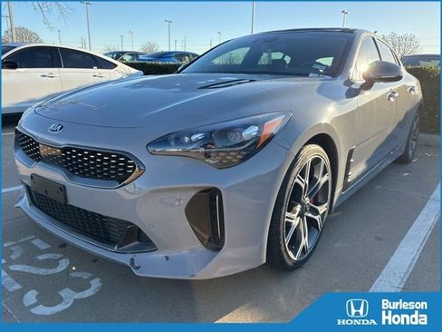 Used 2020 Kia Stinger GT1 image 1