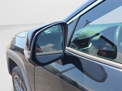 Used 2022 Toyota RAV4 Adventure image 11