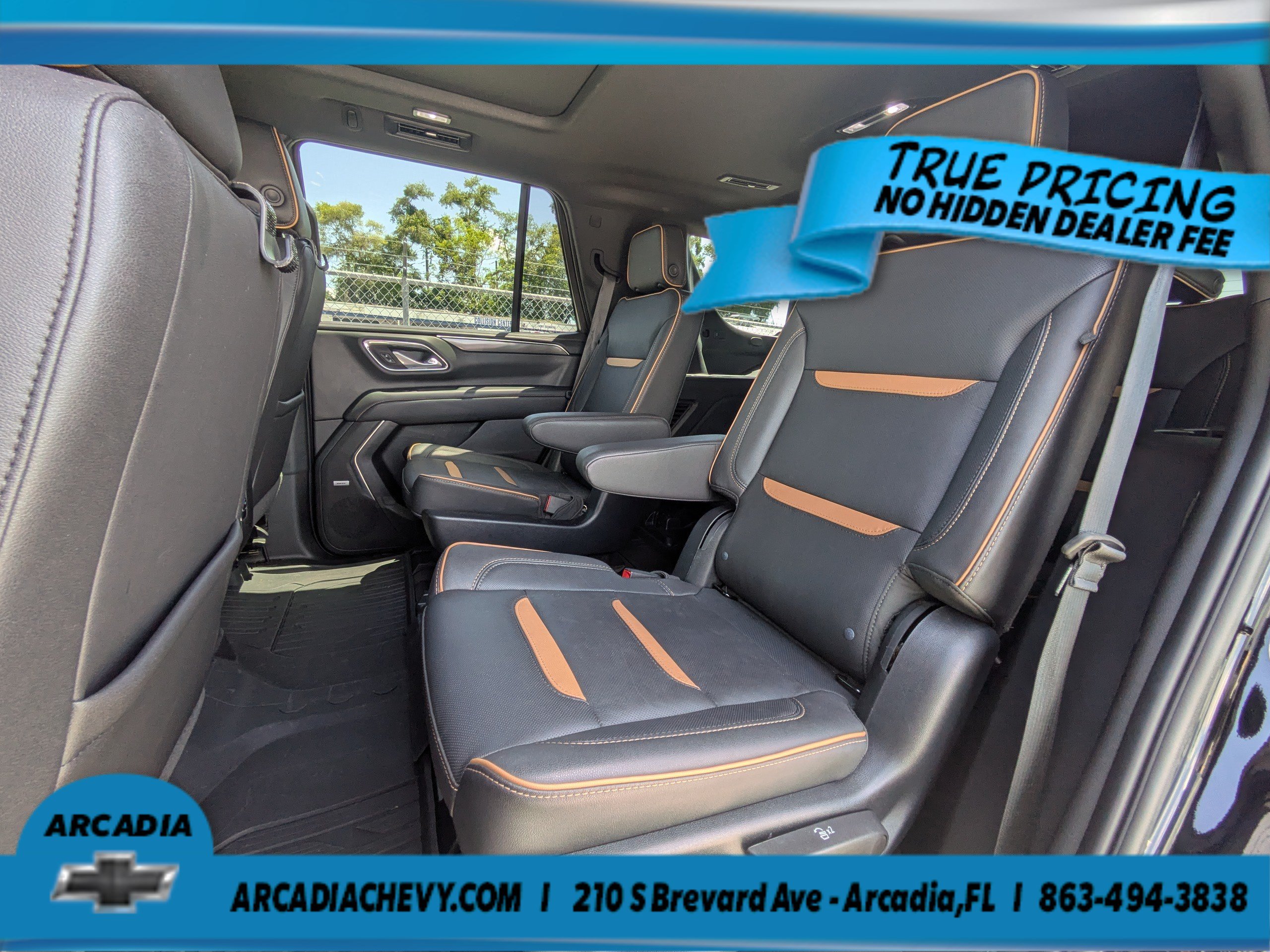 Used 2023 GMC Yukon AT4 w/ LPO, Floor Liner Package AWD/4WD image 14