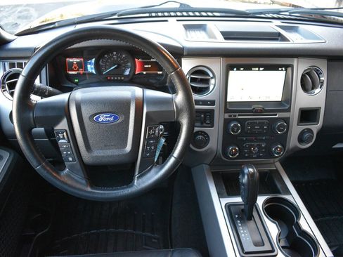 Used 2017 Ford Expedition EL XLT w/ Equipment Group 202A image 18