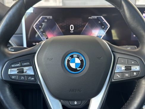 Used 2023 BMW i4 eDrive35 w/ Premium Package RWD image 29