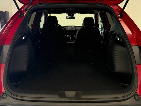 Used 2024 Honda HR-V Sport image 26