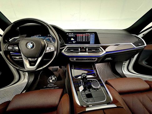 Certified 2023 BMW X5 xDrive40i w/ Premium Package image 17