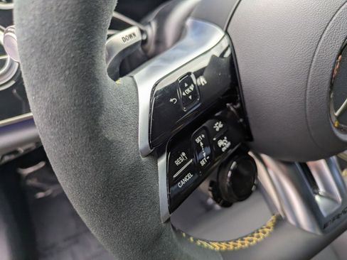 Used 2025 Mercedes-Benz E 53 AMG e 4MATIC Sedan image 17