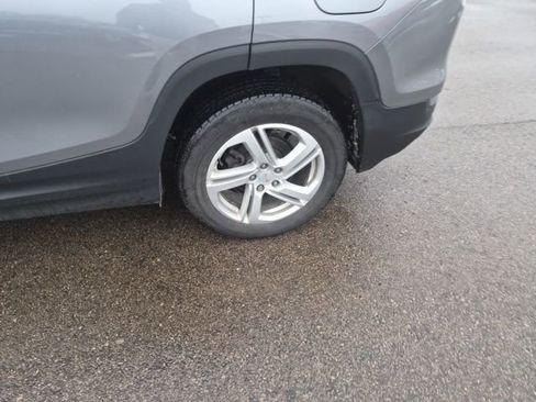 Used 2019 GMC Terrain SLE w/ Driver Convenience Package image 11