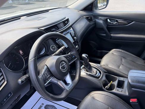 Used 2020 Nissan Rogue SL AWD/4WD image 12