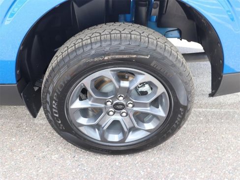 New 2025 Ford Maverick XLT w/ XLT Luxury Package image 12