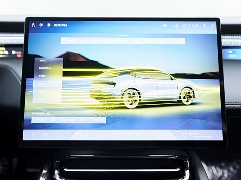 Used 2025 Lotus Eletre image 96