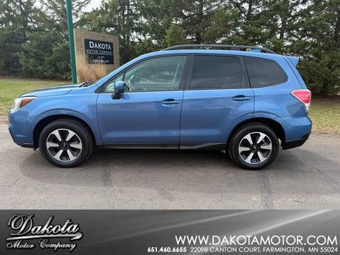 Used 2017 Subaru Forester 2.5i Premium image 1