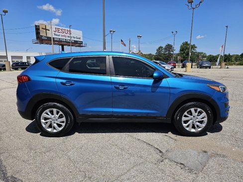 Used 2020 Hyundai Tucson SE w/ Cargo Package image 4