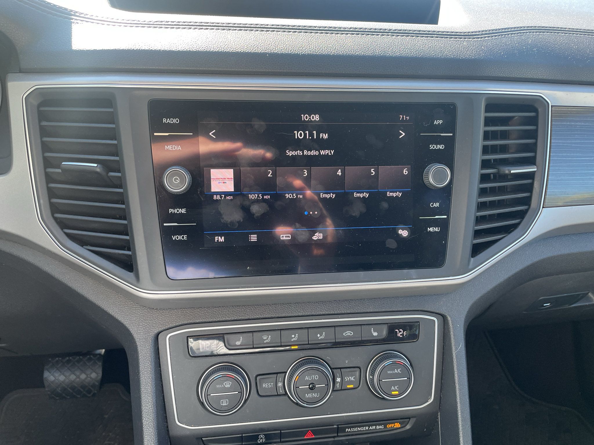 Used 2019 Volkswagen Atlas SE w/ Towing Package FWD image 15