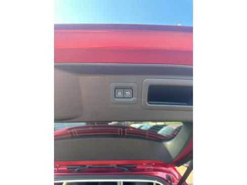 Certified 2025 MAZDA CX-50 AWD 2.5 S w/ Preferred Package image 24