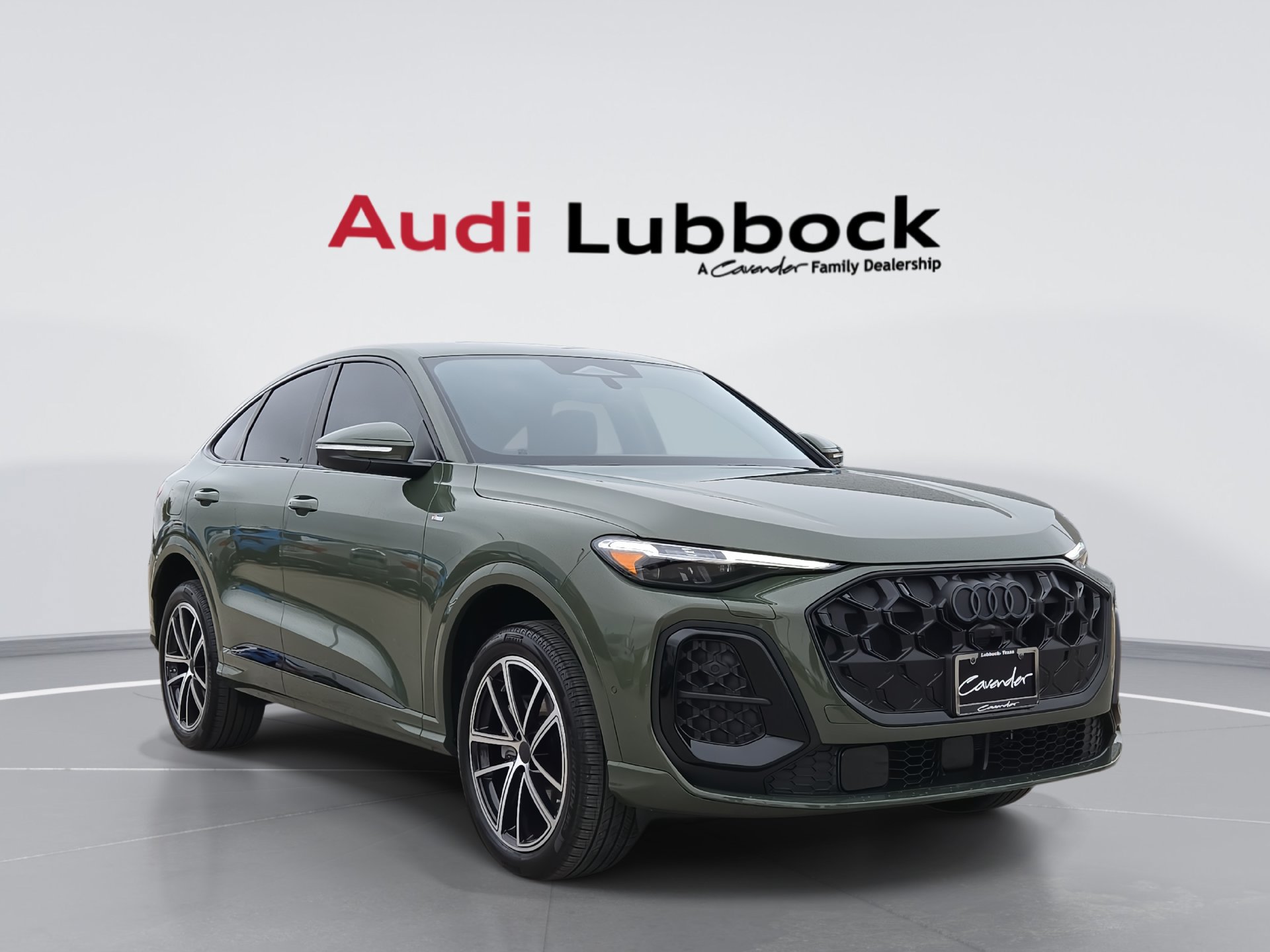 New 2026 Audi Q5 Premium Plus AWD/4WD image 1