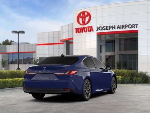 New 2026 Toyota Camry XLE FWD image 40