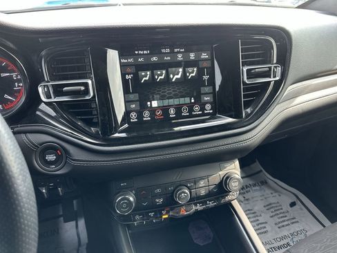 Used 2023 Dodge Durango SXT Launch Edition AWD/4WD image 18