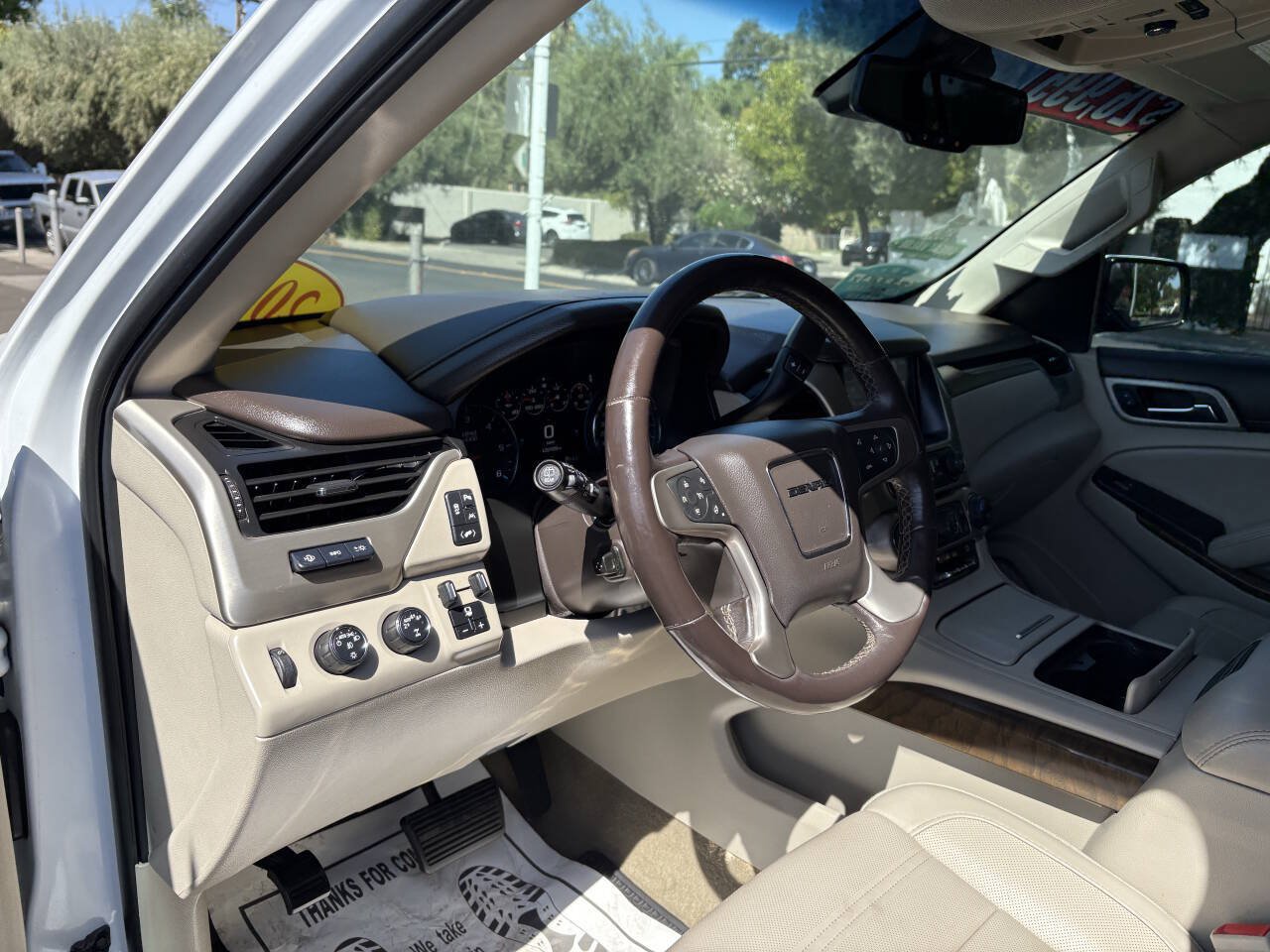 Used 2018 GMC Yukon Denali AWD/4WD image 14