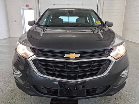 Used 2021 Chevrolet Equinox LS AWD/4WD image 9