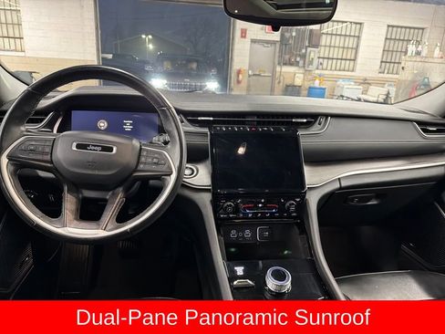 Used 2021 Jeep Grand Cherokee L Limited image 13