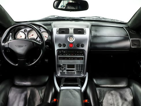 Used 2003 Aston Martin Vanquish image 27