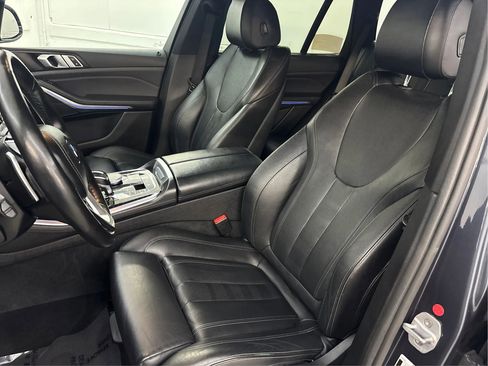 Used 2019 BMW X5 xDrive40i w/ Convenience Package AWD/4WD image 13