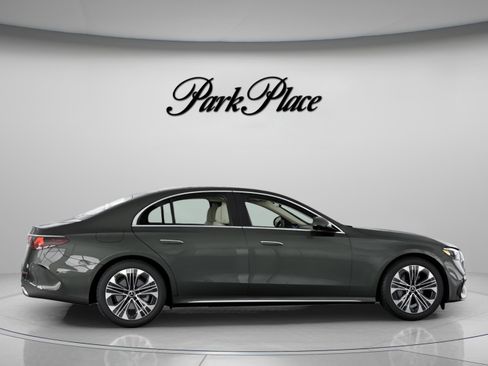 New 2026 Mercedes-Benz E 350 Sedan image 26