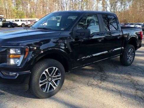 Used 2023 Ford F150 XL w/ STX Appearance Package AWD/4WD image 4