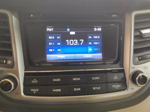 Used 2017 Hyundai Tucson Sport FWD image 25