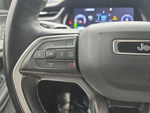 Used 2022 Jeep Grand Cherokee L Limited RWD image 14