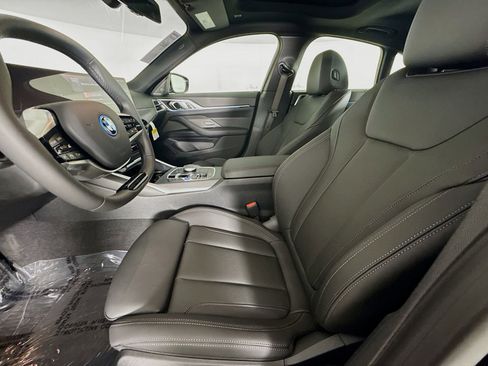 New 2026 BMW i4 eDrive40 w/ Parking Assistance Package RWD image 22
